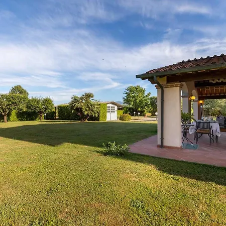 Villa Nonna Bianca, A Genuine In Sant'alessio, *