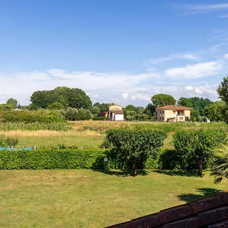 Villa Nonna Bianca, A Genuine In Sant'alessio, Lucca